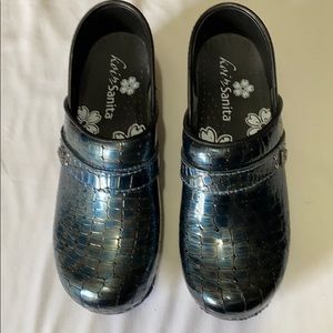 Sanita shoes , the original Dakish clogs.US Sz 7